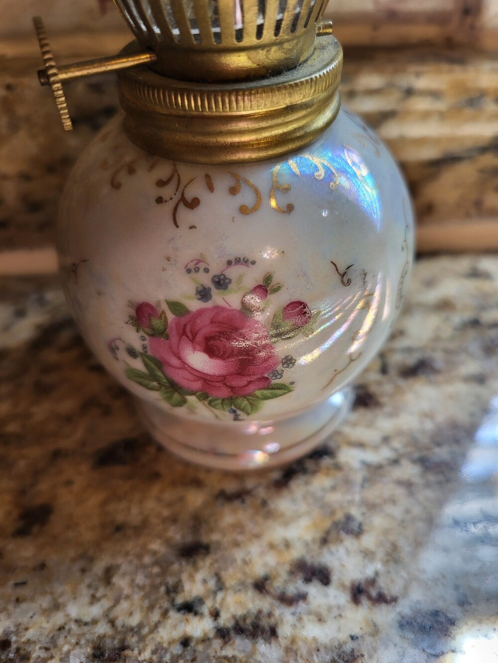 Porcelain 7.5 Inch Iredescent Rose Oil Lantern in White and Pink with Brass Trim - Picture 6 of 11